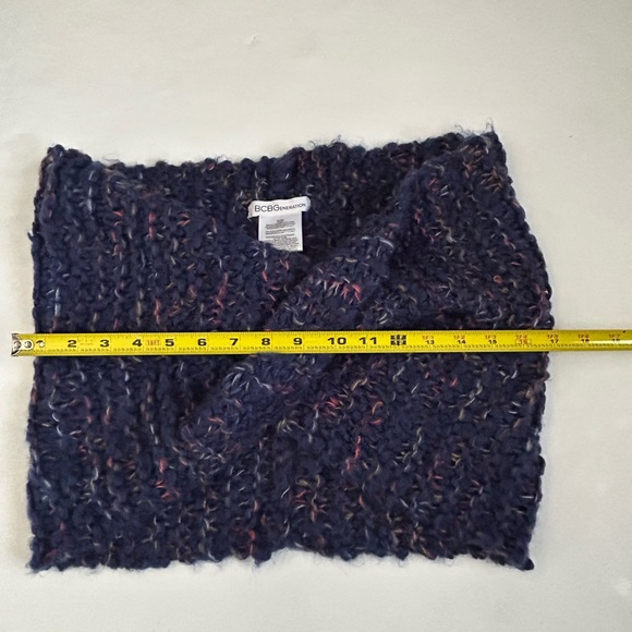BCBGeneration Knit Infinity Scarf - Picture 4 of 5